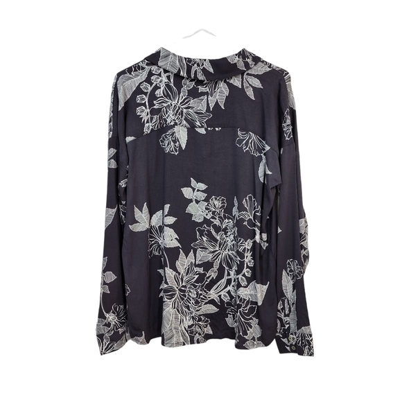 PJ Salvage Women's Floral Button Up Shirt - Picture 4 of 6